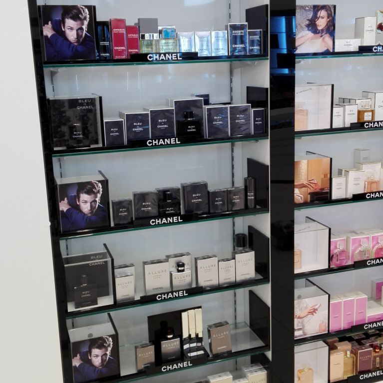 Allestimenti vetrine a Bari Turi Eugenio